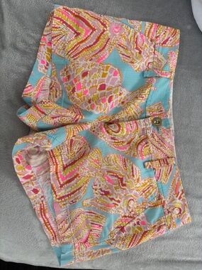 Lily Pulitzer Walsh Shorts (size 6) Aqua Pink Shell/Fish Print